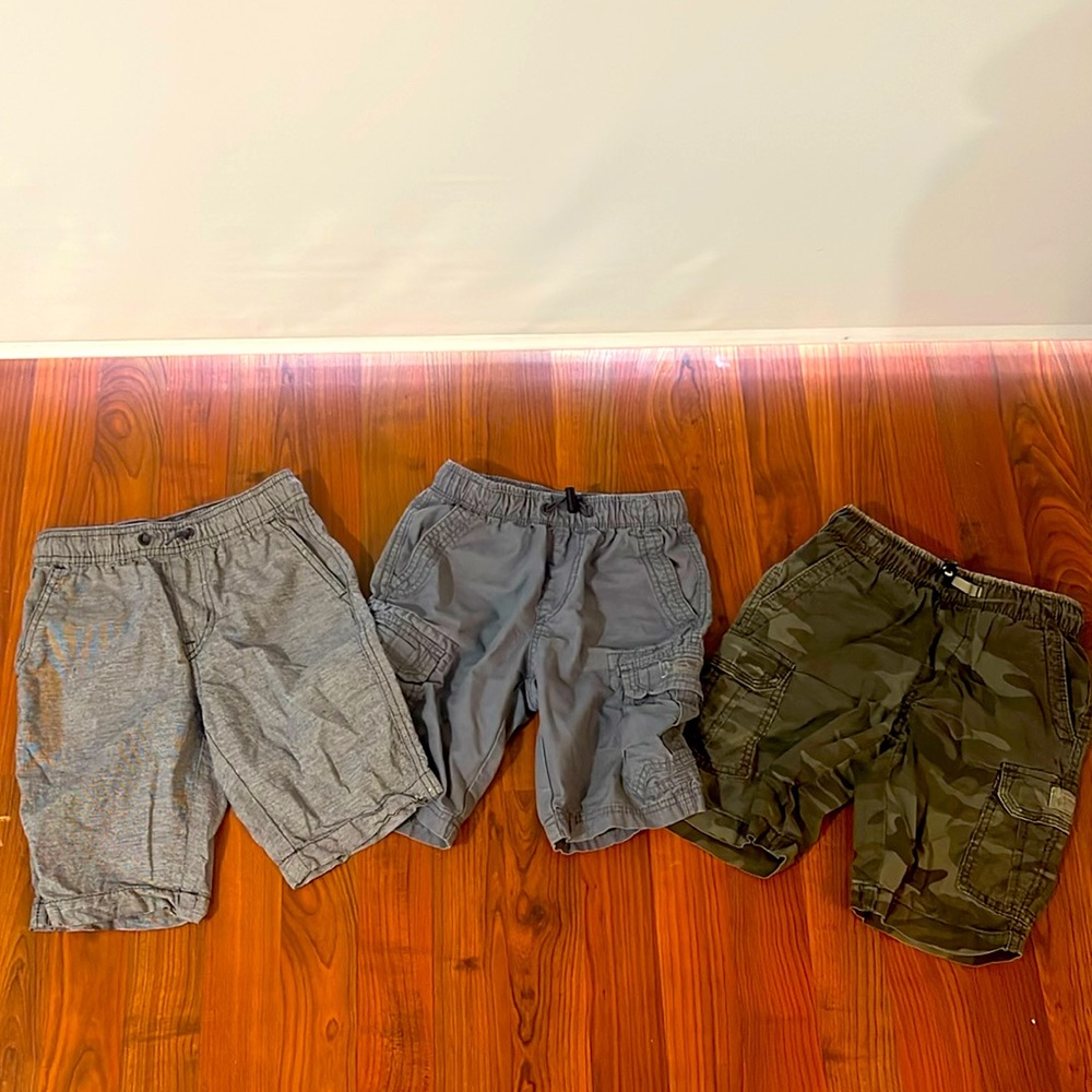 3 Pair of Union Bay boy’s XS shorts